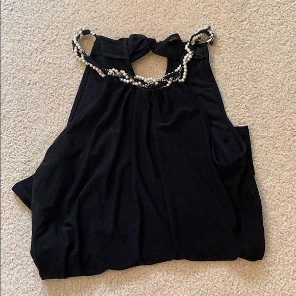 Tank - Picture 1 of 2